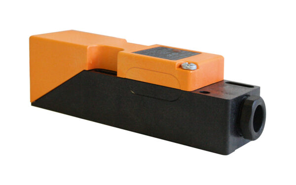 SWITCH, PROXIMITY SQUARE (LT)